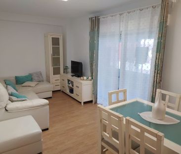 Alquiler de piso en Avenida Periodista Beatriz Cienfuegos, 8 - Foto 1