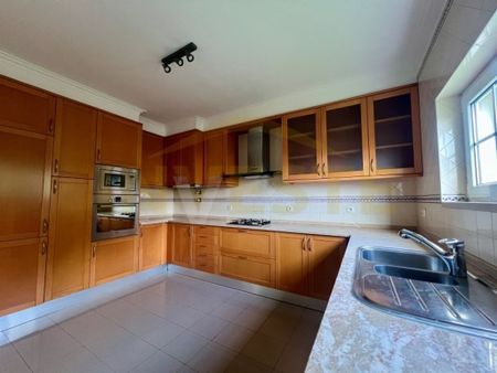 3 room luxury House for rent in Quinta das Patinhas, Cascais e Estoril, Cascais, Lisbon - Photo 3