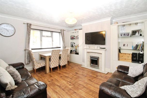 2 bedroom maisonette to rent - Photo 1