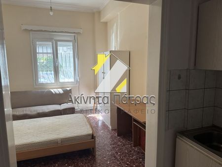Studio/Γκαρσονιέρα για ενοικίαση Αγία Σοφία (Πάτρα) - Photo 4