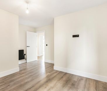 Glebe Road, London, E8 4BD - Photo 5