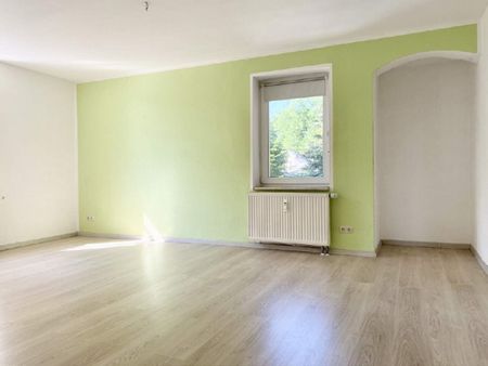 große Familienwohnung 5-Raumwohnung mit Garten und Stellplatz in Rabenstein mieten - Foto 5