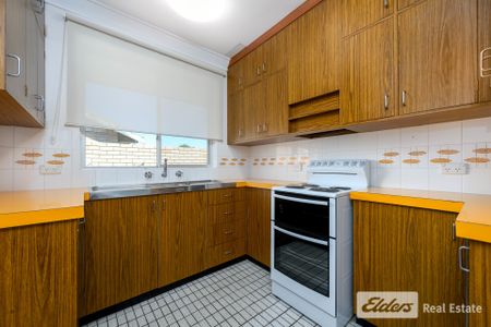 111A Penguin Road - Photo 2