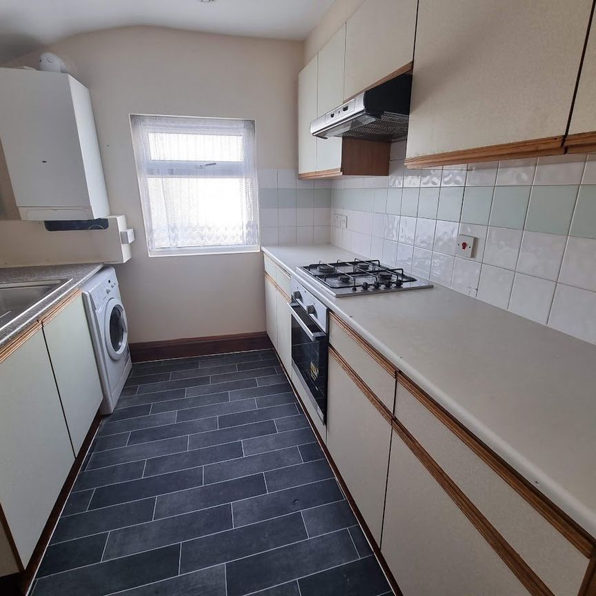 1 Bed Flat, Norbury Road, CR7 - Photo 1