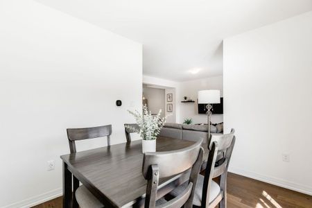 For Lease - 20 Andean Lane, Barrie, Ontario - Photo 2