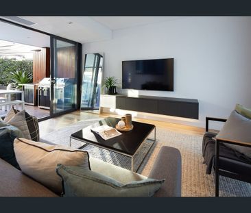 Designer chic in the heart of Balmain East - Photo 2