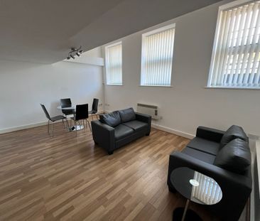 St Thomas Lofts, Swansea, SA1 8BG - Photo 1