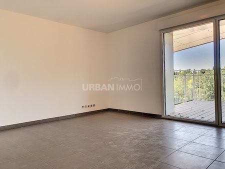 Location Appartement 2 pièces 46m² CASTELNAU LE LEZ 34170 - Photo 4