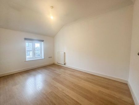 5 bedroom terraced house to rent - Photo 4