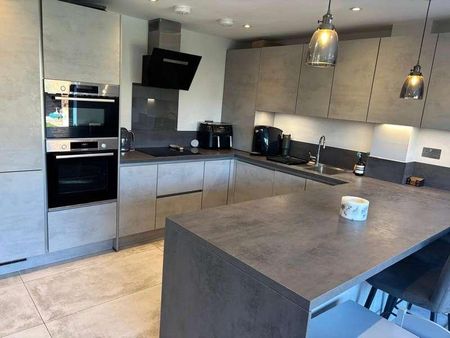 Victoria Road, Eton Wick, Windsor, Berkshire, SL4 - Photo 4