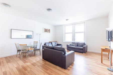 2 bedroom apartment to rent - Photo 3