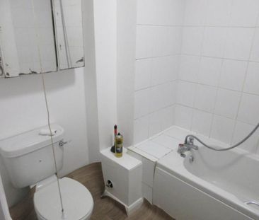 3 bedroom penthouse to rent - Photo 5