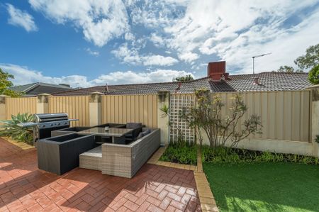 21C Hertha Place, Innaloo WA 6018 - House For Rent | Domain - Photo 5