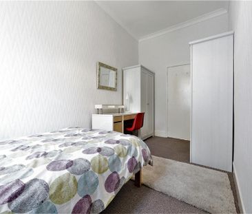 4 bedroom maisonette to rent - Photo 4