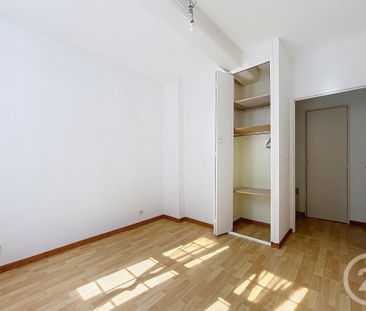Location Appartement 2 pièces 46m² TROYES 10000 - Photo 6