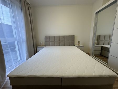 Piękne mieszkanie z ogrodem, 3 pokoje, Beskidzka - Photo 4