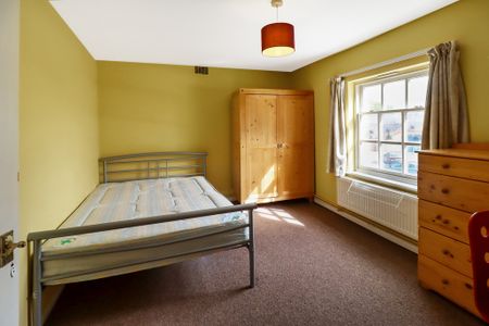 3 Bed Student Accommodation - Photo 4