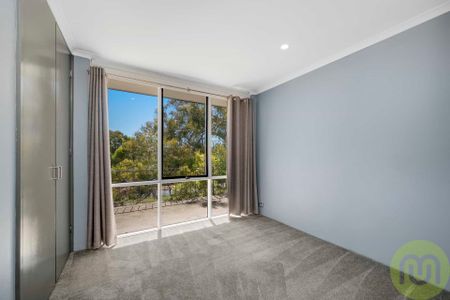 Updated two-bedroom unit in convenient Pearce - Photo 4