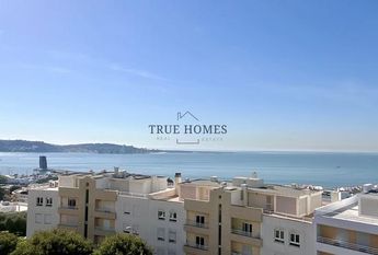 Apartamento T4 em Lisboa