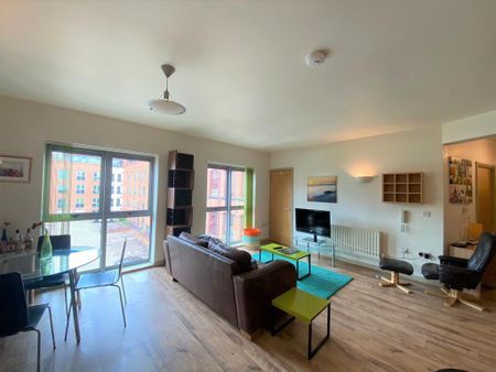 2 bedroom apartment to rent - Photo 2