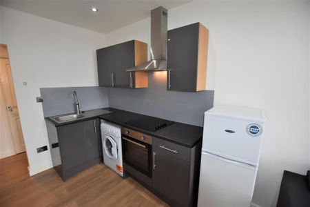 Studio to rent - Photo 4