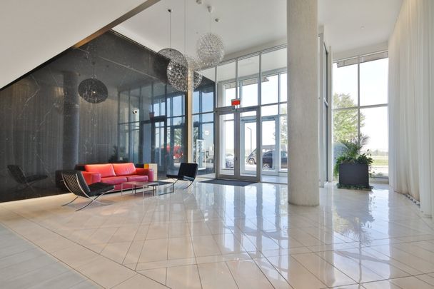 901 Rue de la Commune E., app.701, H2L 0E2, H2L 0E2, Montréal - Photo 1