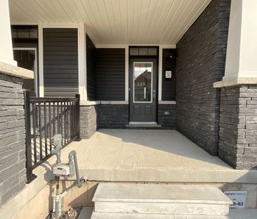 For Lease - 242 Port Crescent, Welland, Ontario - Photo 4