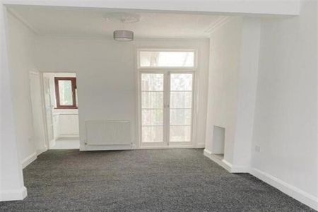 3 bedroom house to rent - Photo 2