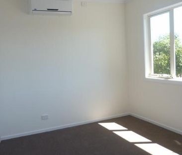 1/3 Breffna Street, Preston VIC 3072 - Photo 6