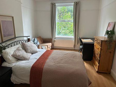 7 bedroom house to rent - Photo 2