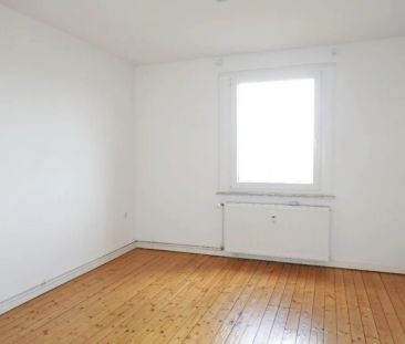 Neuvermietung nach Renovierung! Ca. 57 m² große 2-Zimmerwohnung mit... - Photo 1