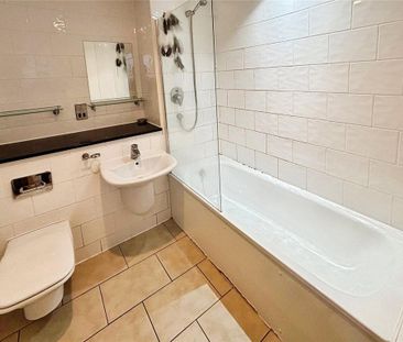 1 bedroom flat to rent - Photo 4