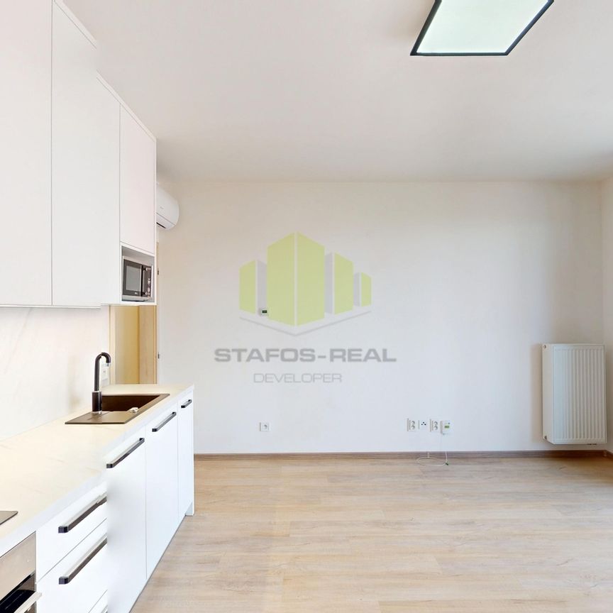 Pronájem bytu 1+kk a garsoniéry 31 m² - Photo 1