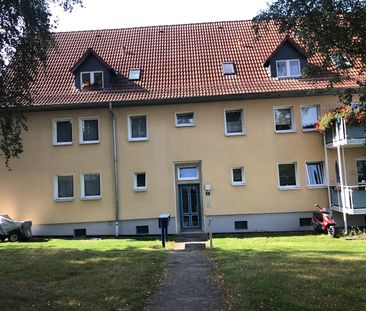 Dachgeschosswohnung kurzfristig frei! - Photo 1