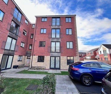 2 bedroom apartment to rent - Photo 3