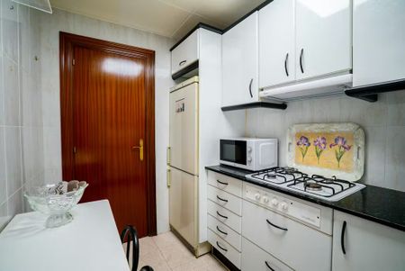 Carrer de Sants, Barcelona, Catalonia 08014 - Photo 4