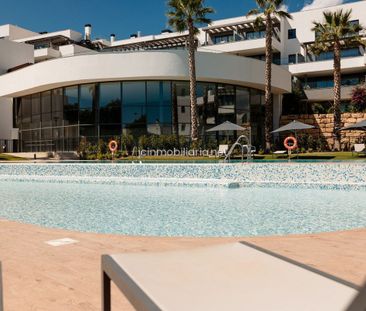 Apartamento en Estepona, Estepona, alquiler - Photo 6