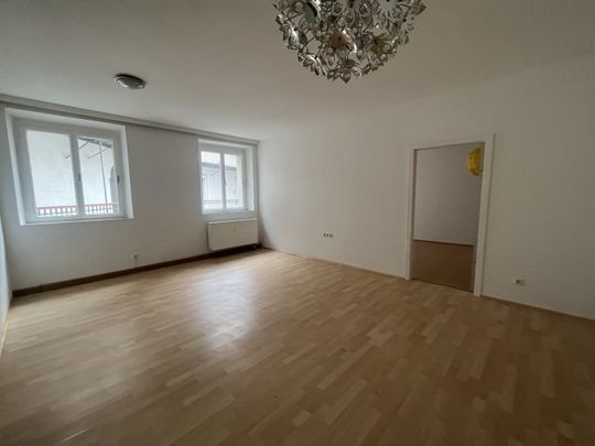 Schöne 2-Zimmer-Wohnung mit separater Küche in beliebter und hipper Lage nahe der Innenstadt – Provisionsfrei! - Foto 1