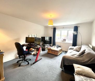 Staniland Court - Photo 3