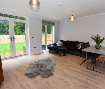 3 bedroom semi-detached house to rent - Photo 6