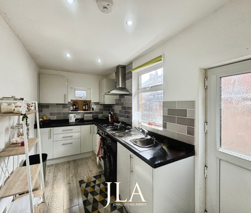 2 bed detached house to rent in West Street, Leicester, LE3 - Photo 1