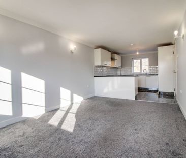 Chopin Mews Mazurek Way, Swindon, Swindon, SN25 - Photo 1