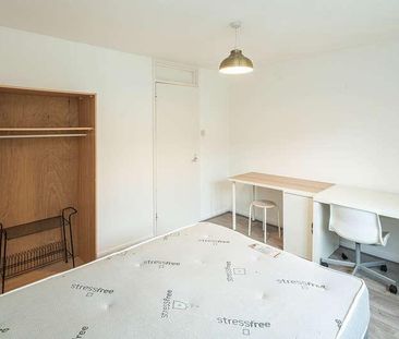 Mandela Street, London, SW9 - Photo 3