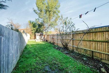 Bell Cottages, Three Elm Lane, Golden Green, TN11 - Photo 2