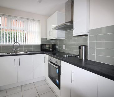 45 Stranmillis Park, Belfast BT9 5AU - Photo 5