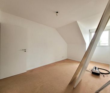 Location Appartement 2 pièces 42m² BOLBEC 76210 - Photo 2