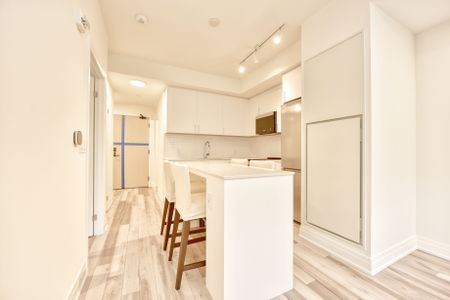 For Lease - 3250 Carding Hill Trail Unit# 232, Oakville, Ontario - Photo 2