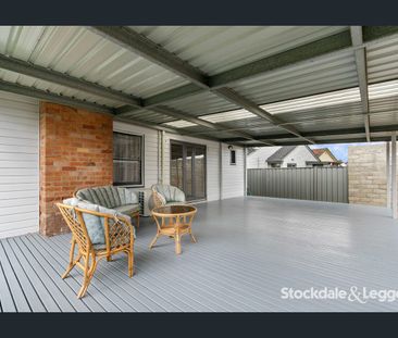 Charming Home! - Photo 5