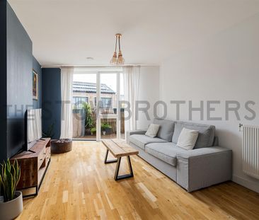 71 Sutherland Road , E17 6BH - Photo 5