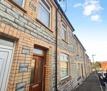 Belvedere Crescent, Barry, CF63 - Photo 6